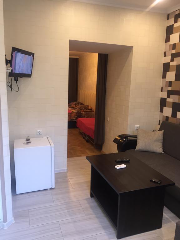 Garry Apartment Tbilisi Esterno foto